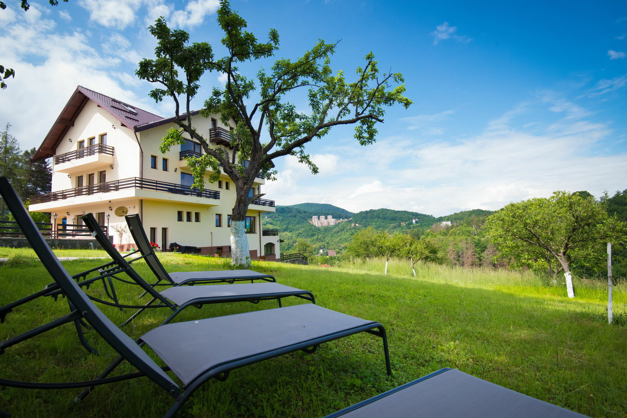 Pensiunea Toscana Brašov Exteriér fotografie